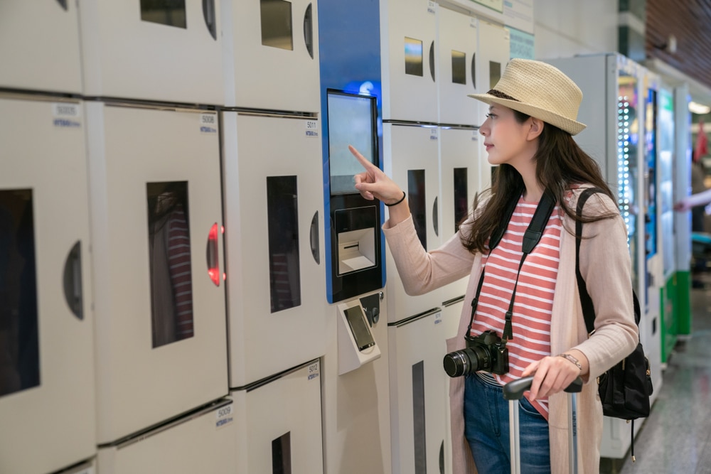 HOW TO SAFELY STORE VALUABLES American Locker